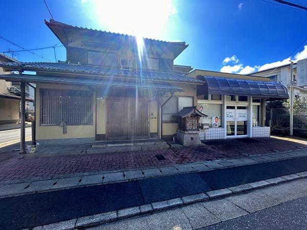 京都市右京区音戸山山ノ茶屋町の中古一戸建て