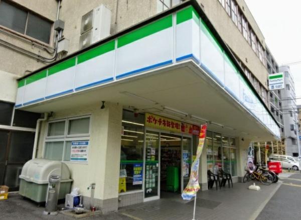 ベル・クローチェ京都洛央(ファミリーマート新町高辻店)