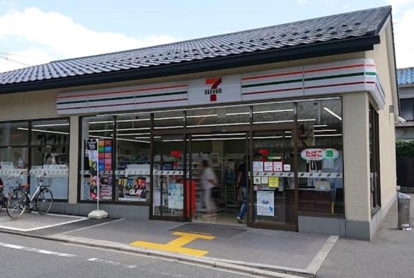 京都市北区鷹峯黒門町の中古一戸建て(セブンイレブン京都鷹峯藤林店)