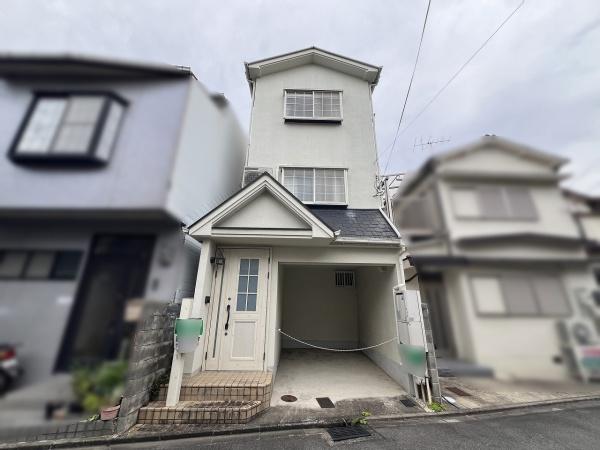 京都市北区小山下内河原町の中古一戸建て