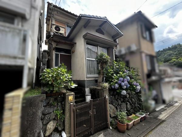 京都市山科区四ノ宮小金塚の中古一戸建て