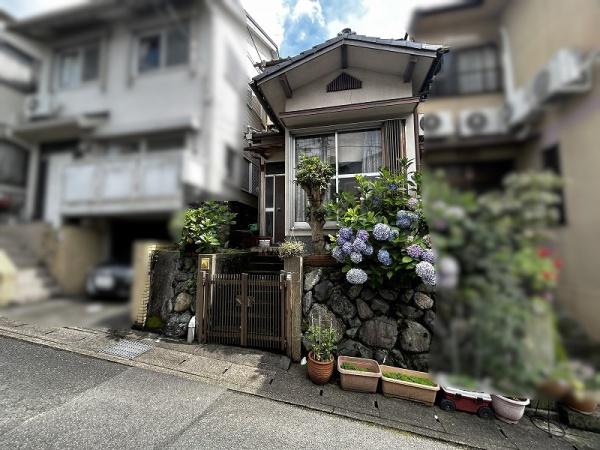 京都市山科区四ノ宮小金塚の中古一戸建て