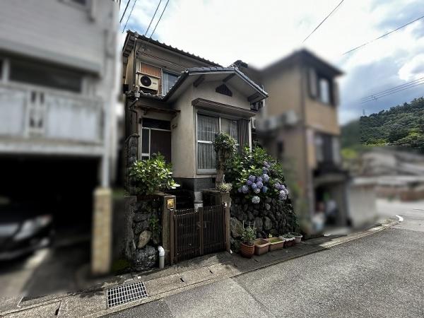 京都市山科区四ノ宮小金塚の中古一戸建て