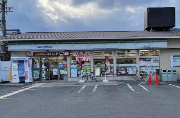 京都市西京区桂乾町の中古一戸建て(ファミリーマート西京山田店)