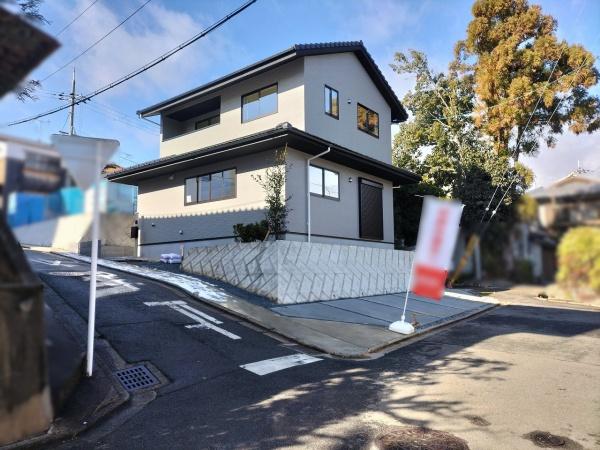 京都市右京区花園天授ケ岡町の新築一戸建