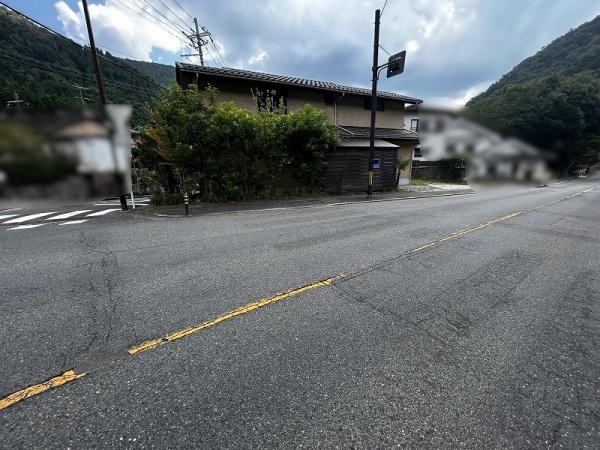 京都市左京区八瀬秋元町の中古一戸建て