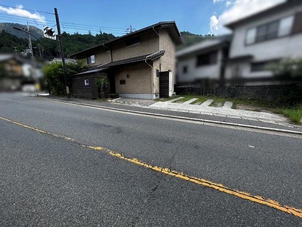 京都市左京区八瀬秋元町の中古一戸建て