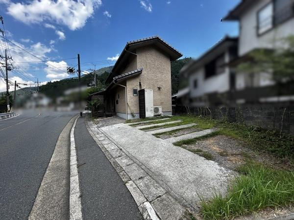 京都市左京区八瀬秋元町　中古戸建