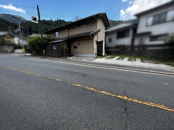 京都市左京区八瀬秋元町の中古一戸建て