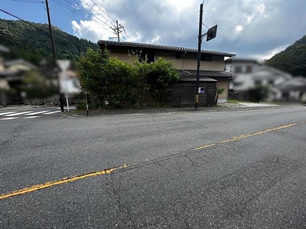 京都市左京区八瀬秋元町　中古戸建