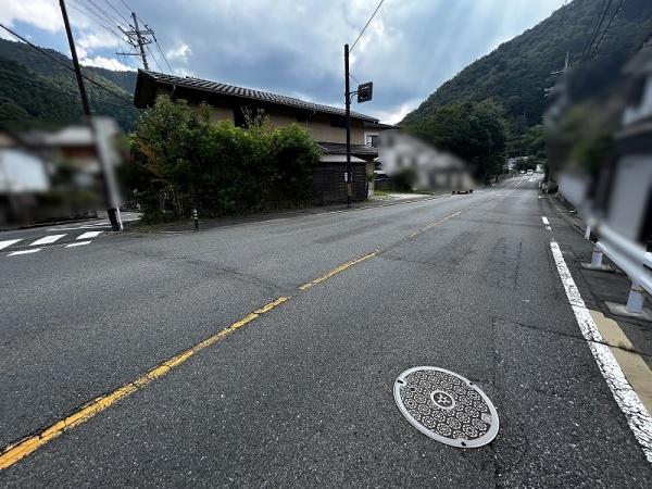 京都市左京区八瀬秋元町の中古一戸建て