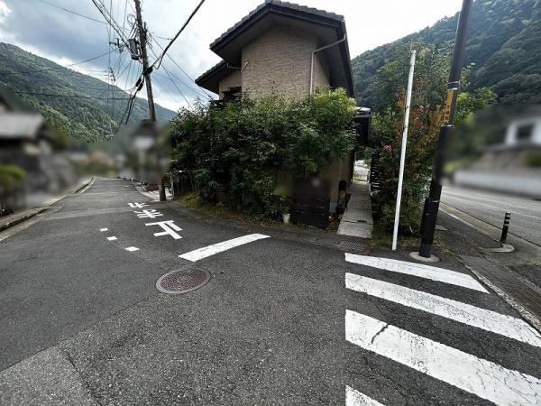 京都市左京区八瀬秋元町の中古一戸建て