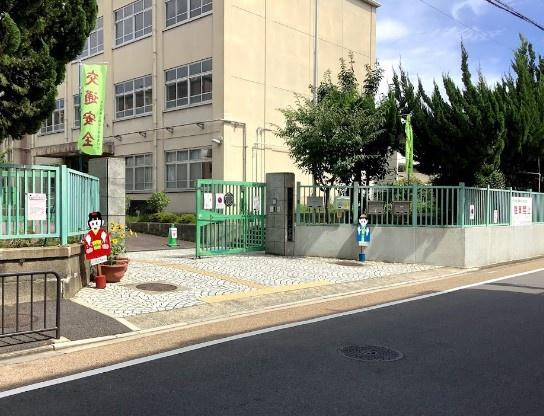 ローズマンション藤ノ森B棟(京都市立深草小学校)