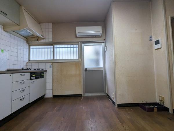 京都市右京区太秦御所ノ内町　中古戸建