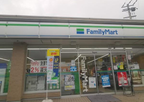京都市伏見区桃山町大島の中古一戸建て(ファミリーマート伏見桃山南店)