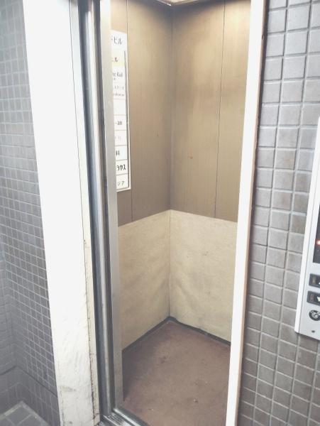 京都市中京区下丸屋町　テナントビル