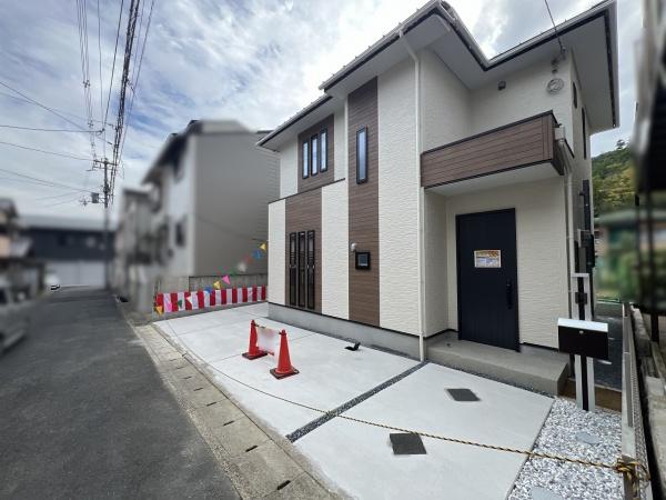 京都市北区衣笠鏡石町　新築戸建