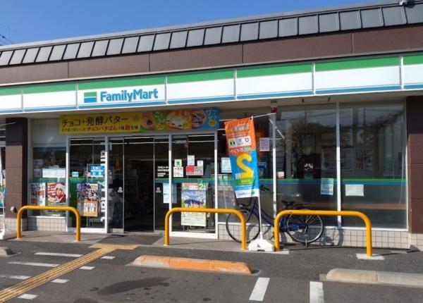 ユニハイム四条梅津(ファミリーマート天神川高辻店)