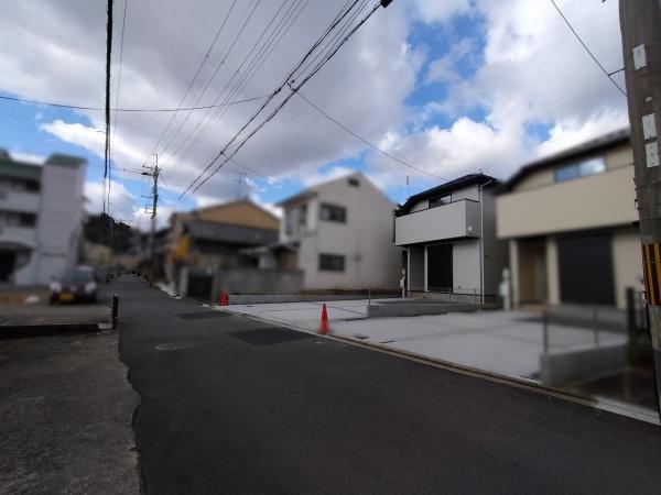 京都市右京区谷口円成寺町　1号棟　新築戸建
