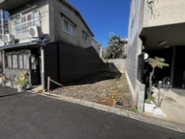 京都市上京区上長者町通千本東入山王町の土地