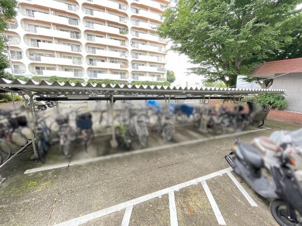 桂川ハイツ4号棟