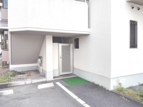 ルシエル山科森野町2番館