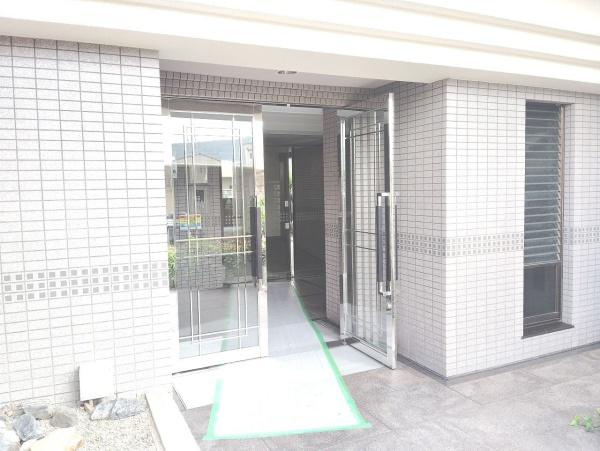 ルシエル山科森野町2番館