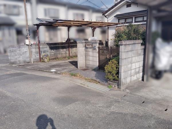 京都市山科区上花山講田町　古家付売土地