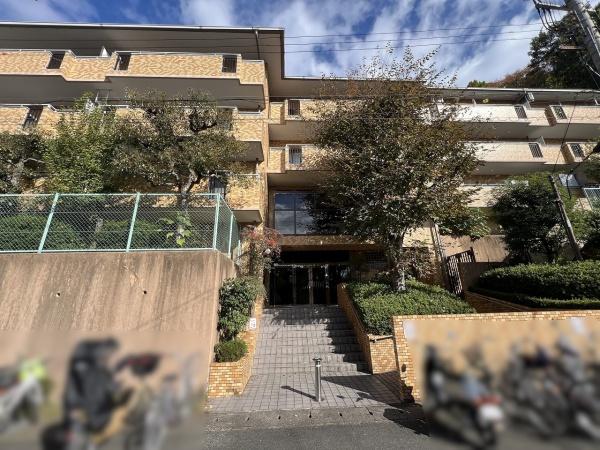 ライオンズマンション山科御陵