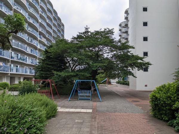 ファミール伏見B棟