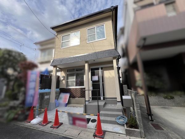 京都市右京区嵯峨広沢北下馬野町の中古一戸建て