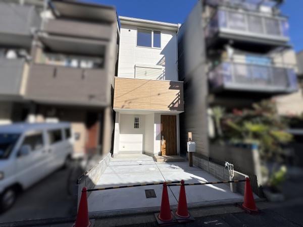 京都市右京区西京極東向河原町　新築戸建
