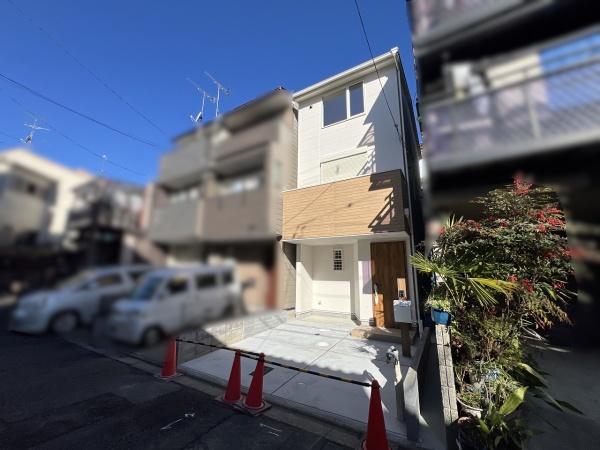 京都市右京区西京極東向河原町　新築戸建