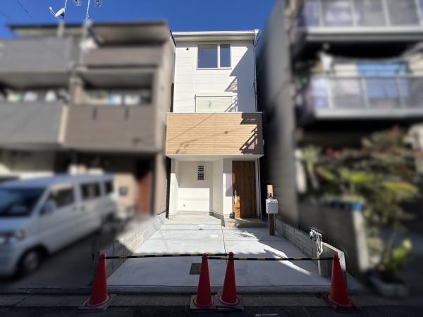 京都市右京区西京極東向河原町　新築戸建