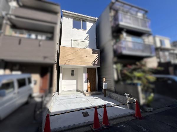 京都市右京区西京極東向河原町　新築戸建