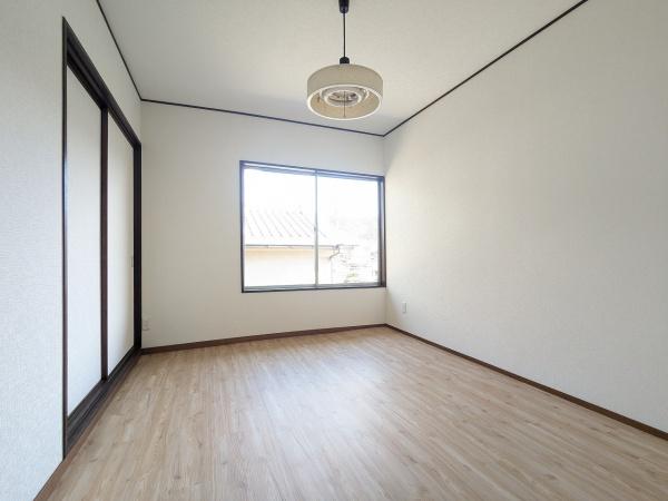 京都市山科区御陵封ジ山町の中古一戸建て