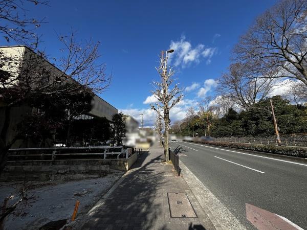 京都市上京区烏丸通下長者町上る龍前町の土地