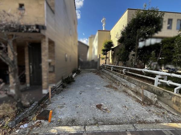 京都市上京区烏丸通下長者町上る龍前町の土地
