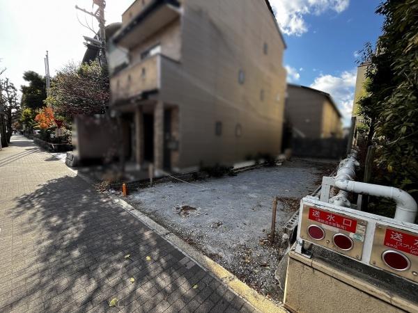 京都市上京区烏丸通下長者町上る龍前町の土地