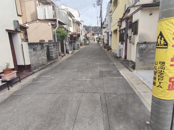 京都市山科区御陵久保町　新築戸建