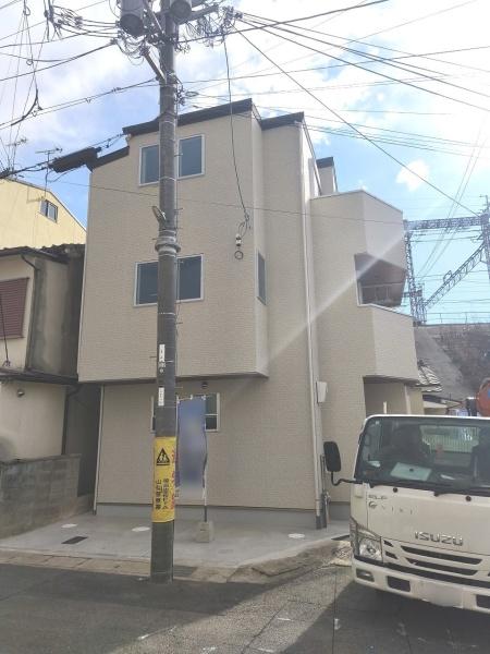 京都市山科区御陵久保町　新築戸建