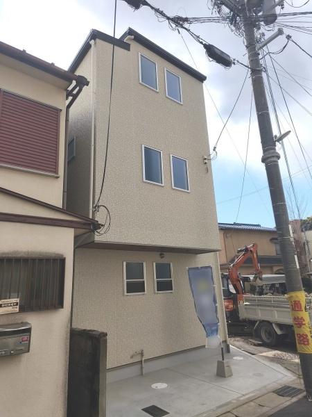 京都市山科区御陵久保町　新築戸建