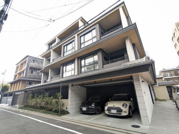 クレヴィア京都御所西