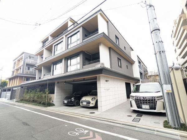 クレヴィア京都御所西