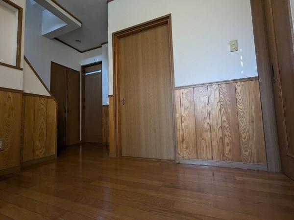 京都市山科区西野今屋敷町の中古一戸建て