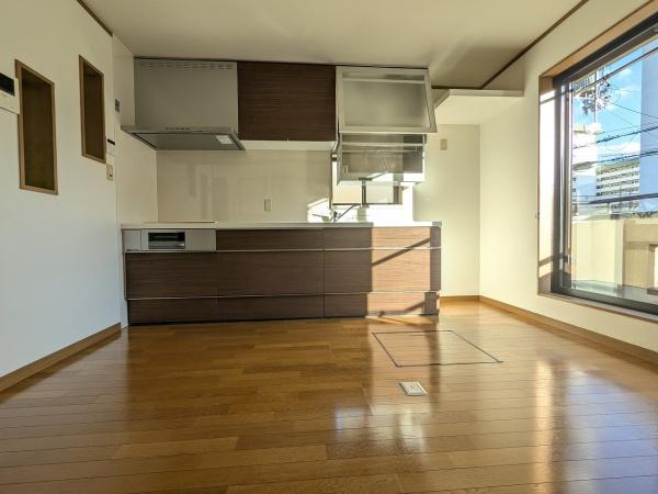 京都市山科区西野今屋敷町　中古戸建
