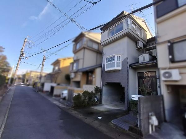 京都市右京区嵯峨広沢南野町の中古一戸建て