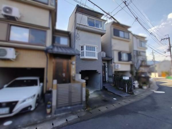 京都市右京区嵯峨広沢南野町　中古戸建