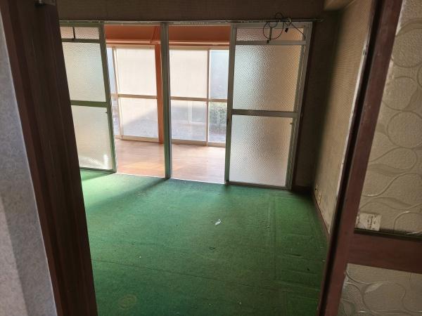 京都市伏見区醍醐勝口町　中古テラスハウス