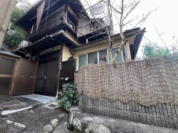 京都市東山区泉涌寺山内町　中古戸建
